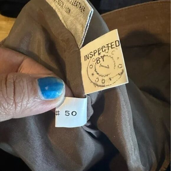 Global Identity Tan Leather Skirt – Women’s 12 – Classic Chic - Picture 4 of 8